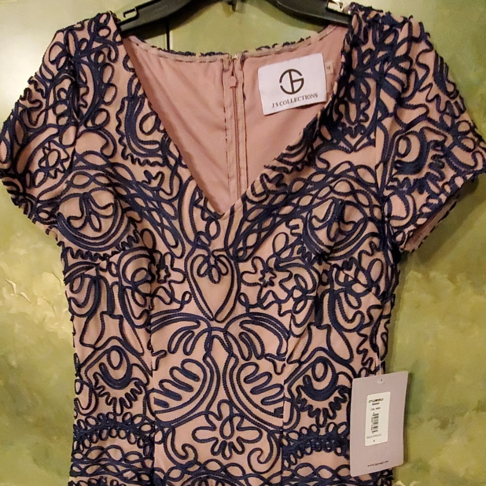 DRESS - Picture 3 of 7